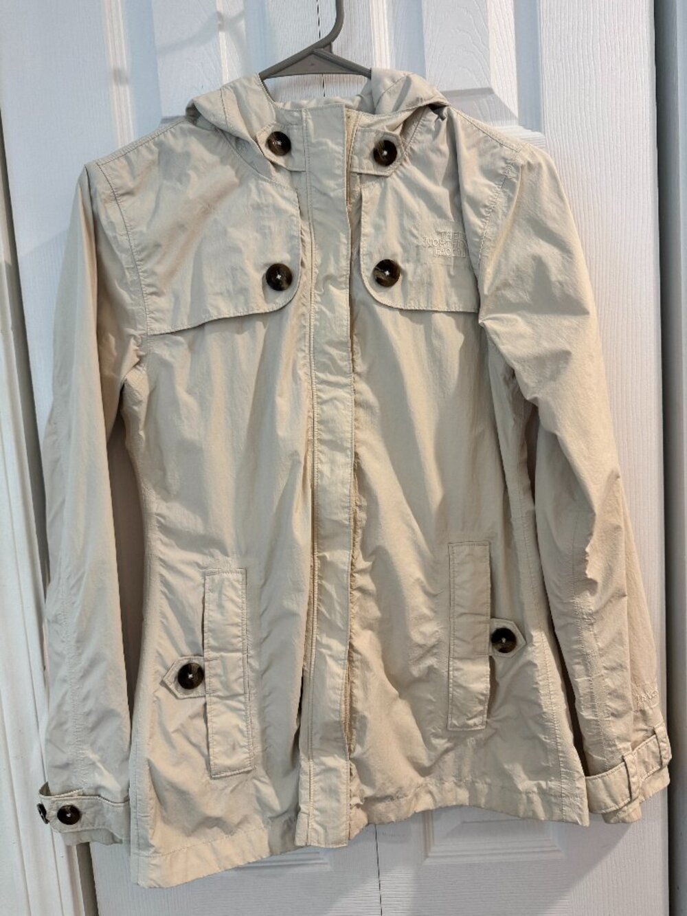 The North Face Women’s XS Cream Hooded Lightweight Jacket Coat
